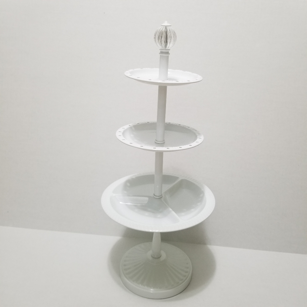 White metal Jewelry displays organizer